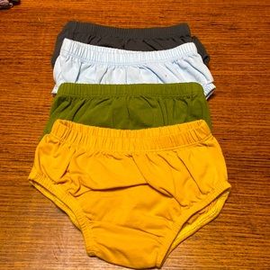 Baby  clothing